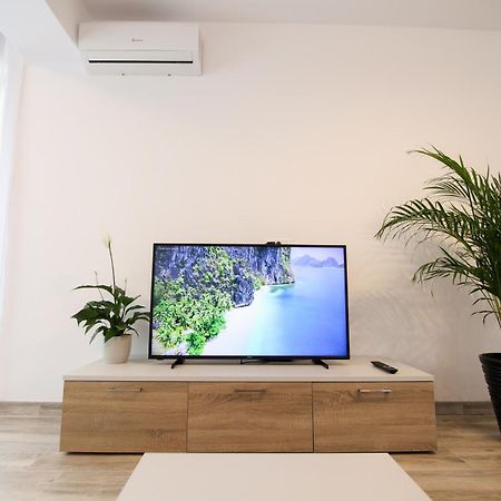 Vitan Central Oasis - Free Secured Private Parking - Self Check-In - Bukares Bagian luar foto